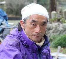横井　一明